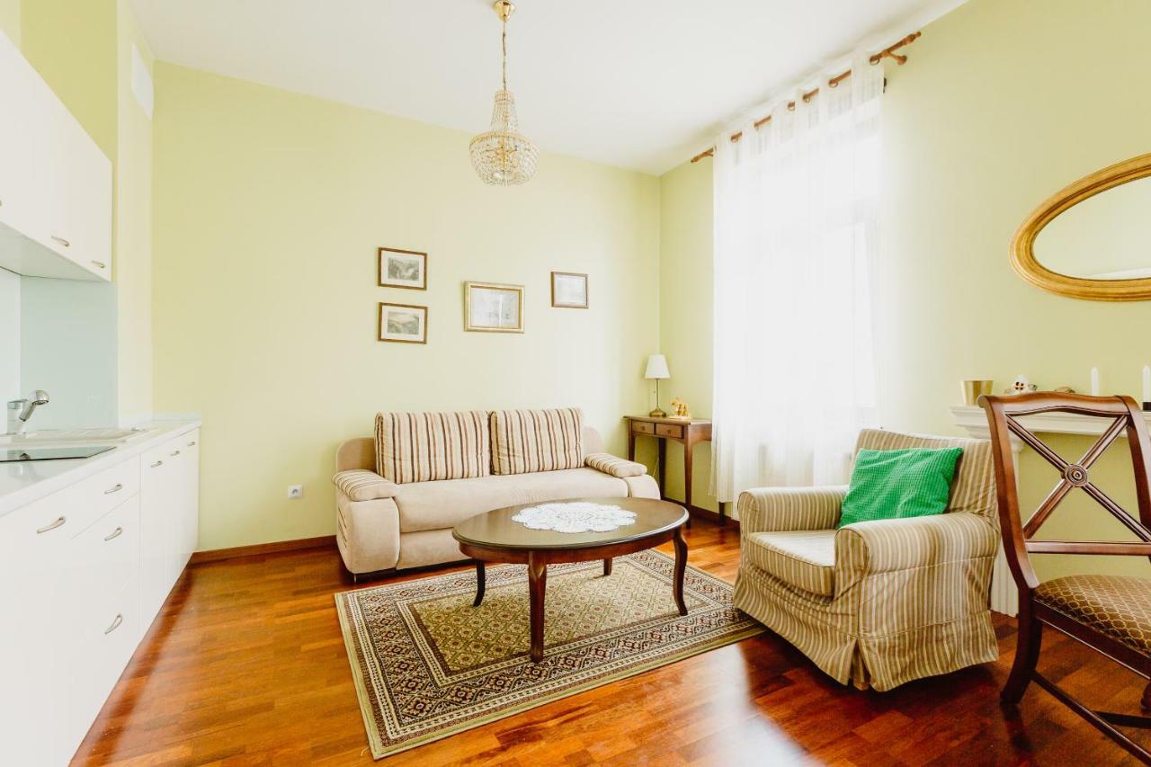 100% Cracovian Traditional Apartment Exterior photo